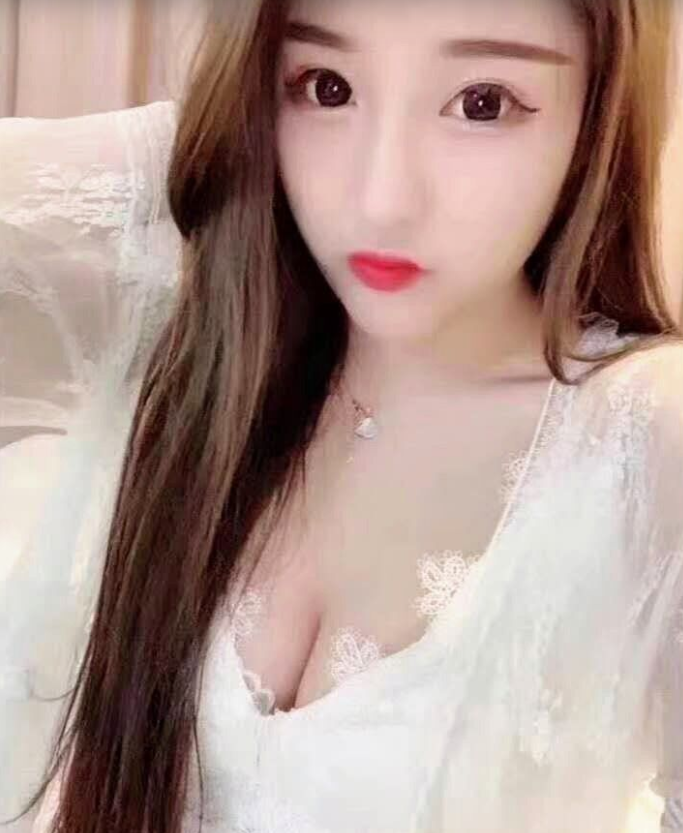 外表清纯，床上Sao浪的小姐姐